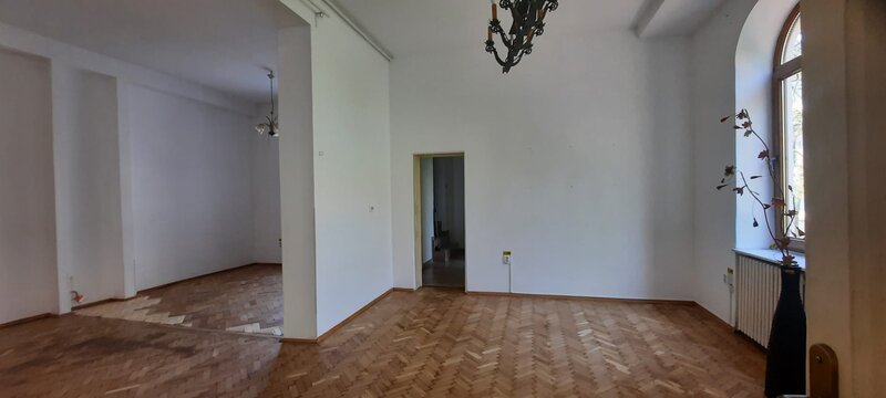 Primaverii, apartament in vila, deosebit